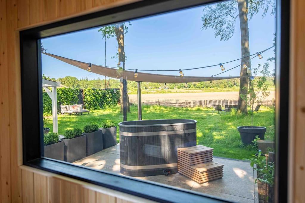 86, Bed & Outdoor Wellness - Sauna, Hottub, Icebath & Outdoor Shower Included! โอสเตอร์ไวก์ ภายนอก รูปภาพ